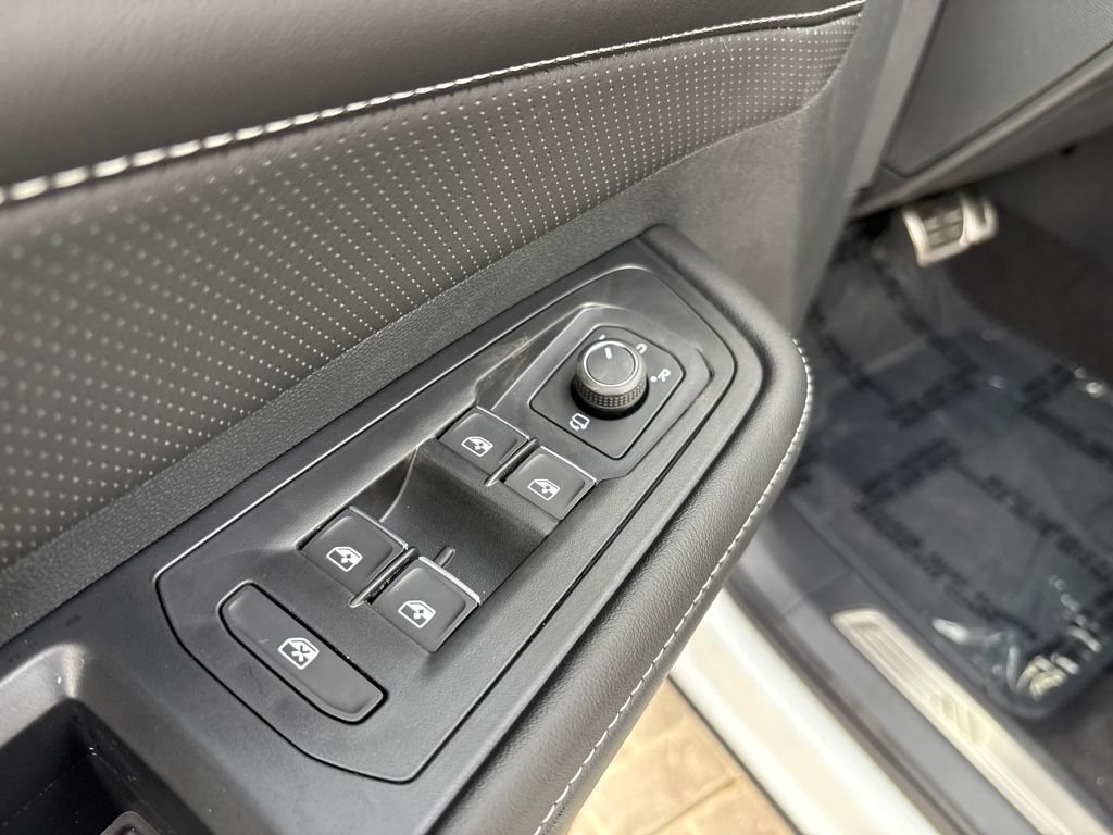 2026 Volkswagen Atlas Cross Sport SEL Premium R-LINE - Photo 11