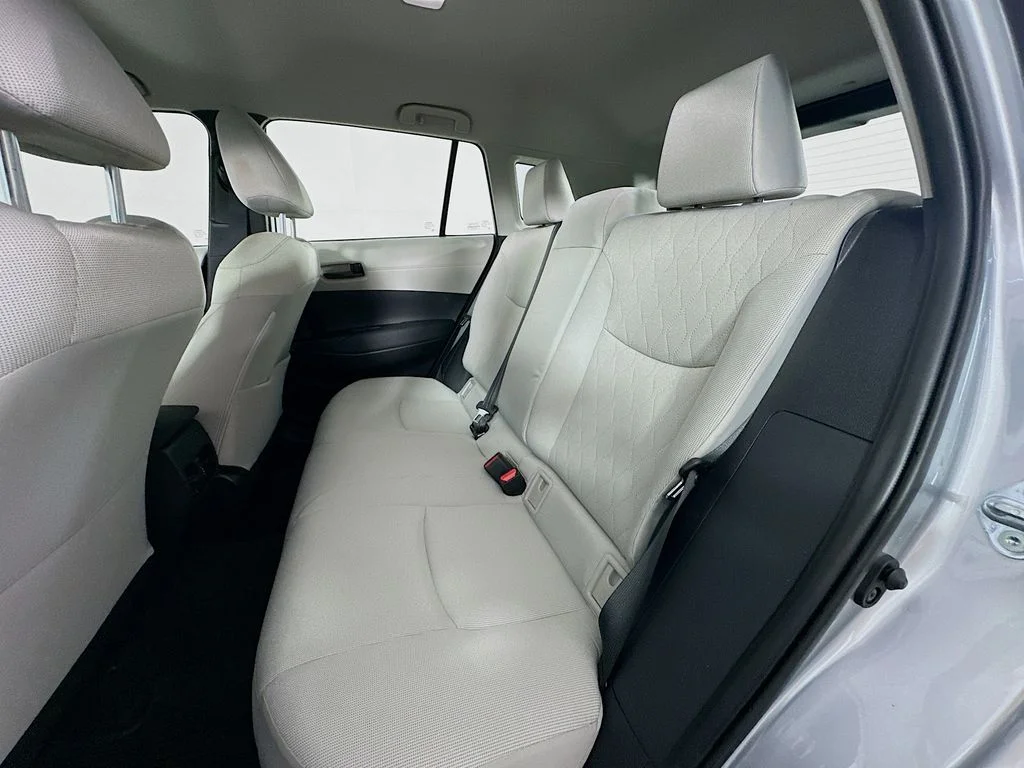 Used 2025 Silver Toyota L image 24