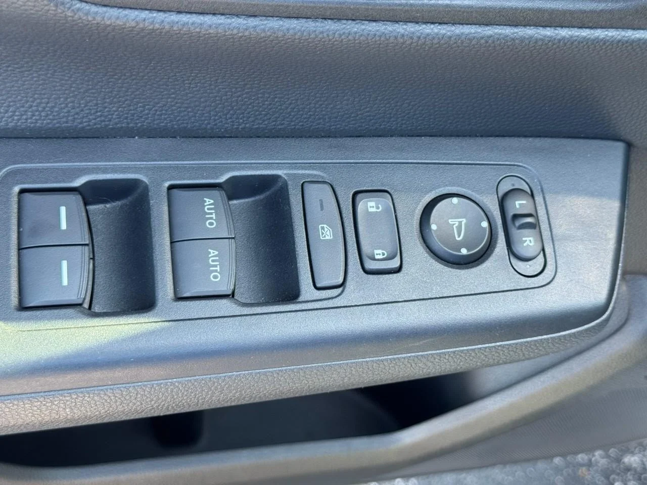 2023 Honda CR-V Sport - Photo 20