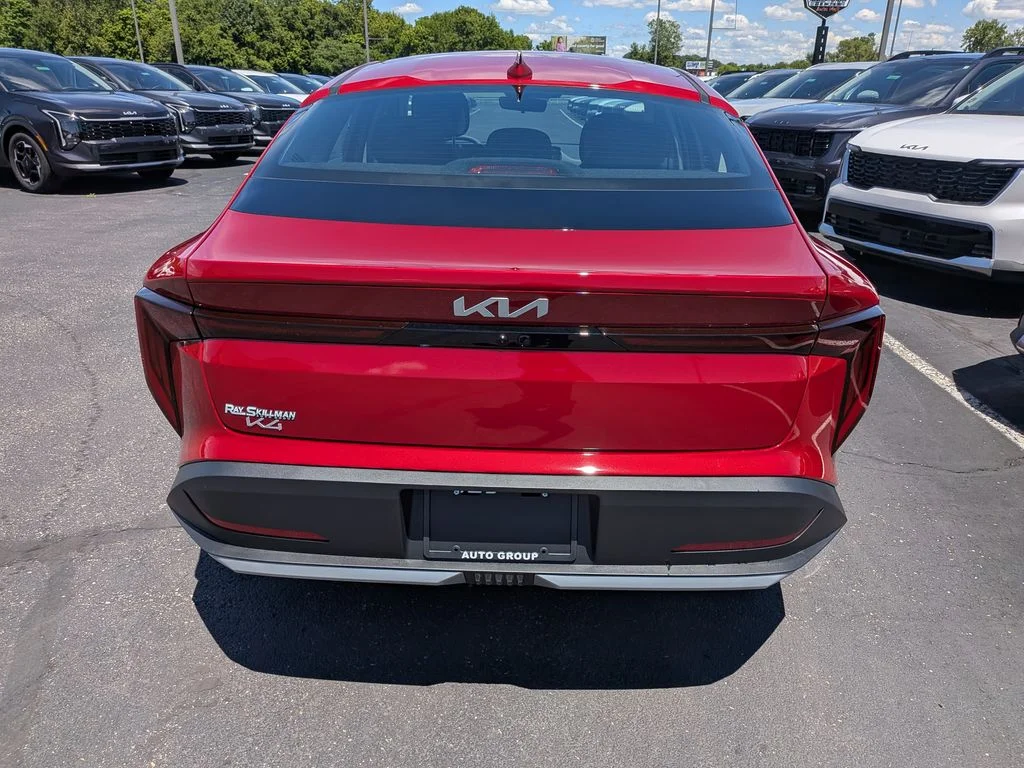 New 2026 Currant Red Kia LXS image 33