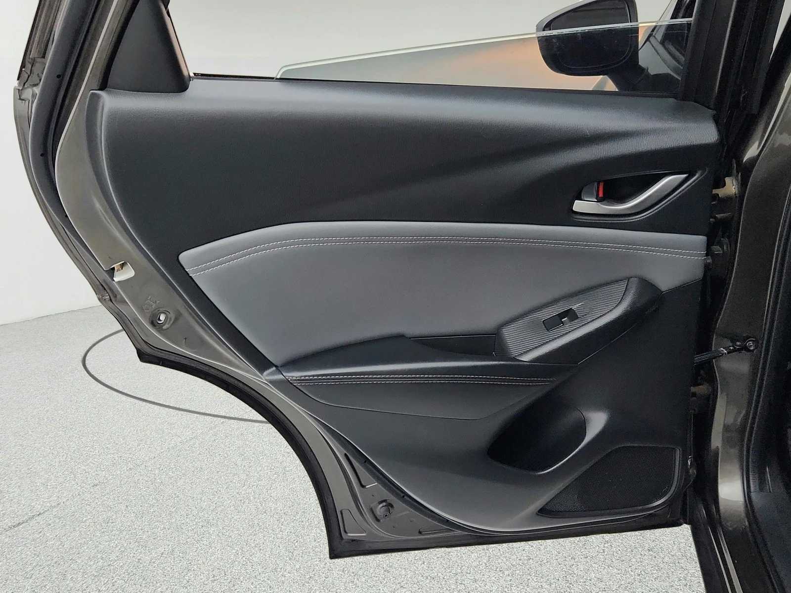 Used 2019 Titanium Flash Mica Mazda Touring image 27