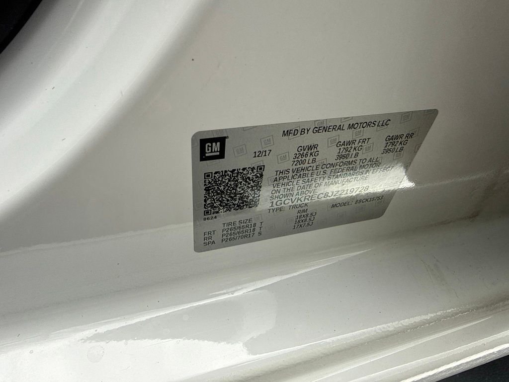 Used 2018 White Chevrolet LT image 10