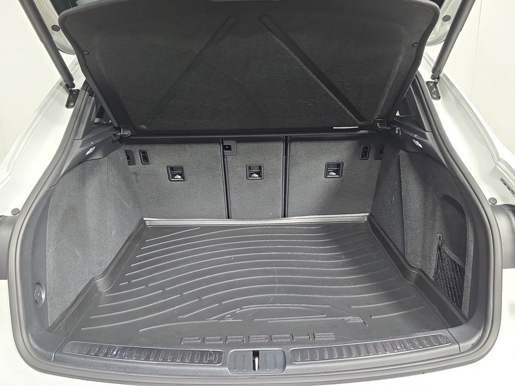Certified Used 2025 White Porsche  image 25