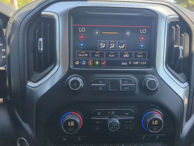 Used 2019 Red Chevrolet LT image 18