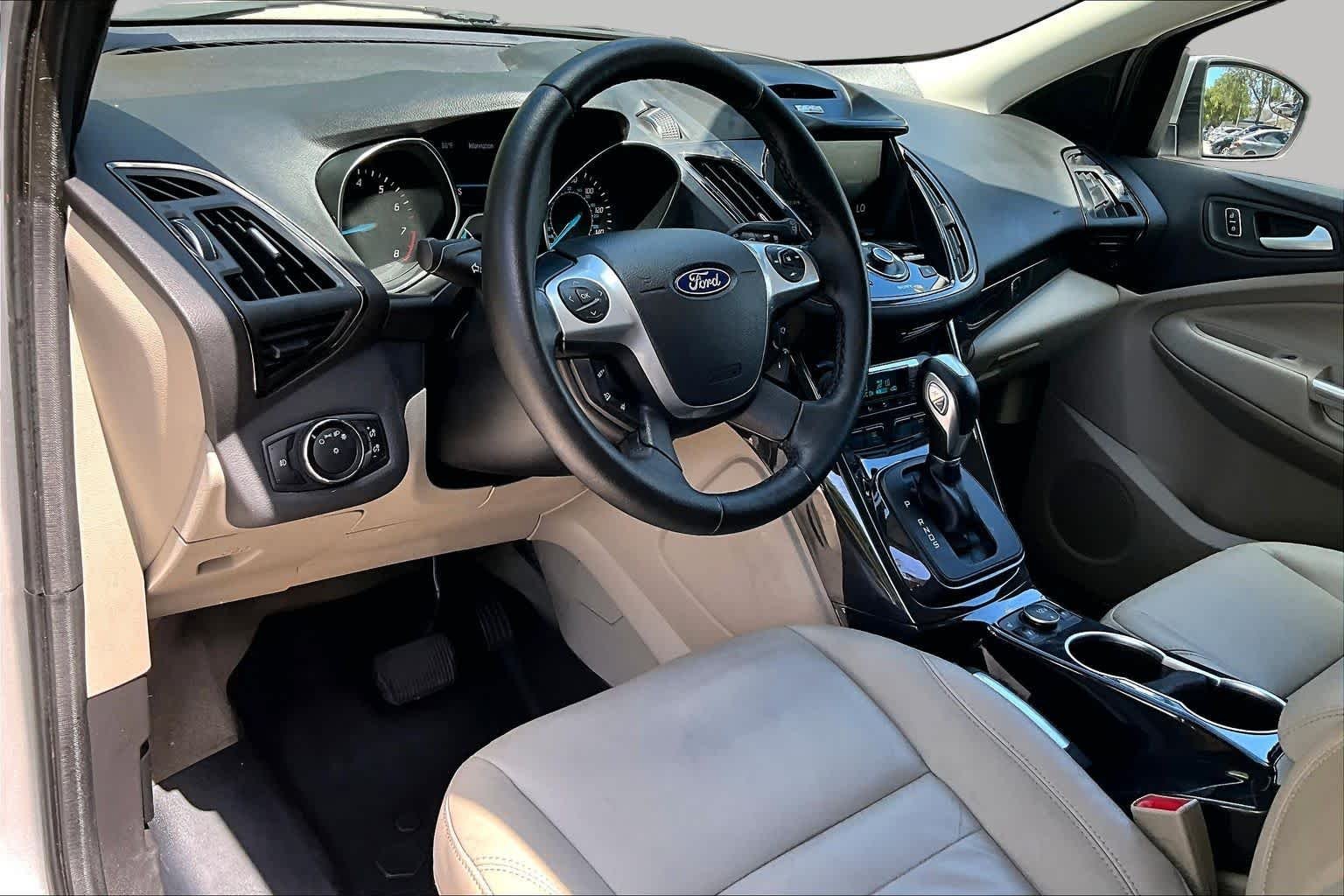 Used 2014 Ingot Silver Metallic Ford Titanium image 18