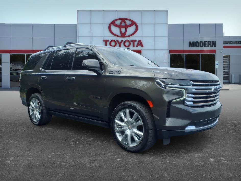 Used 2021 Graywood Metallic Chevrolet High Country image 9