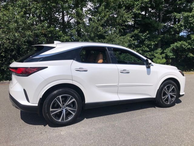 Used 2024 White Pearl Lexus 350 Premium image 4