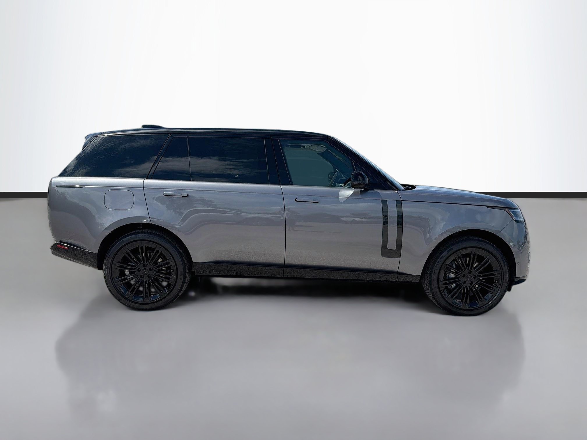 New 2026 Eiger Grey LAND ROVER SE 7 Seats image 6