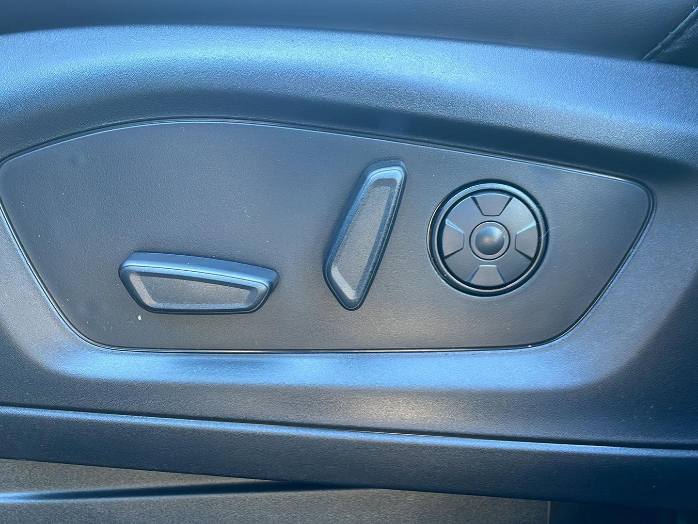 New 2026 Agate Black Metallic Ford Tremor® image 12