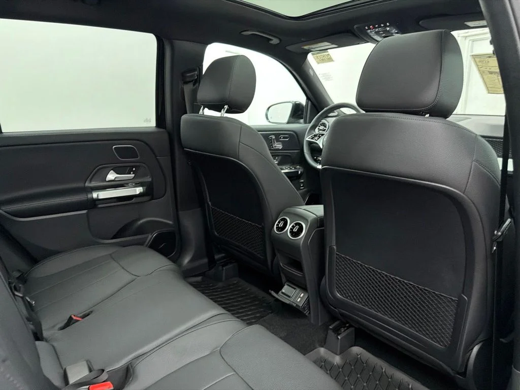 New 2026 Black Mercedes-Benz GLB 250 image 23