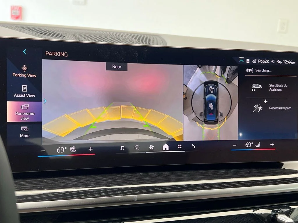 New 2027 Black Sapphire Metallic BMW xDrive40i image 15