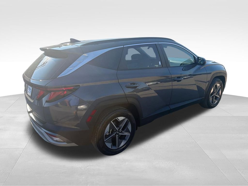 Used 2026 Gray Hyundai SEL image 5