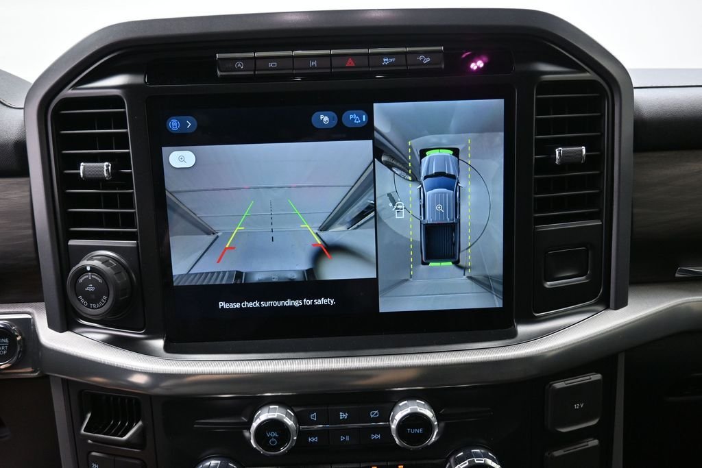 Used 2024 Gray Ford Lariat image 4