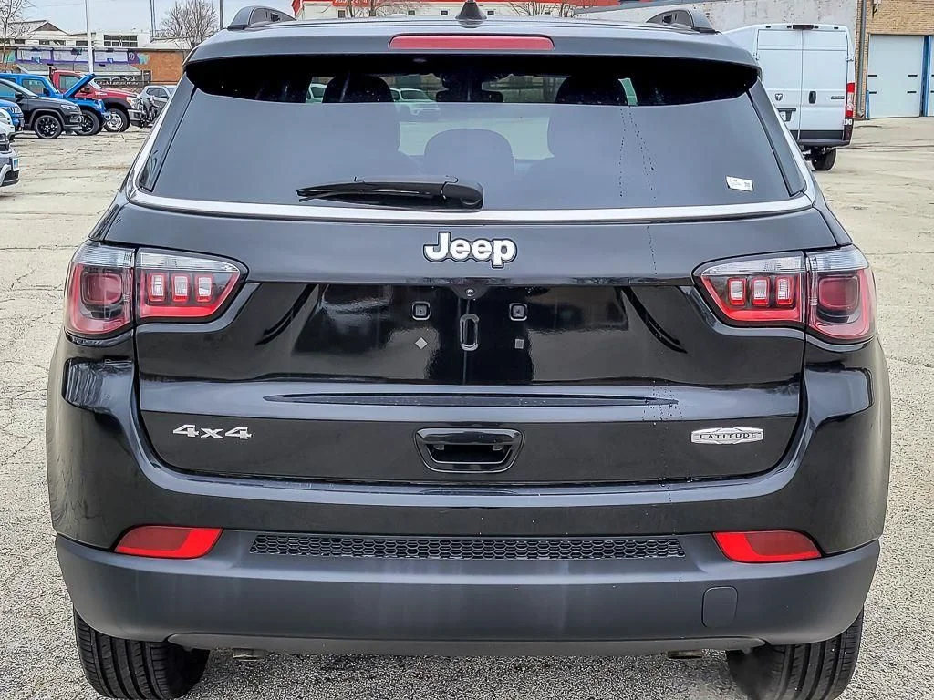 Used 2024 Black Jeep Latitude image 6
