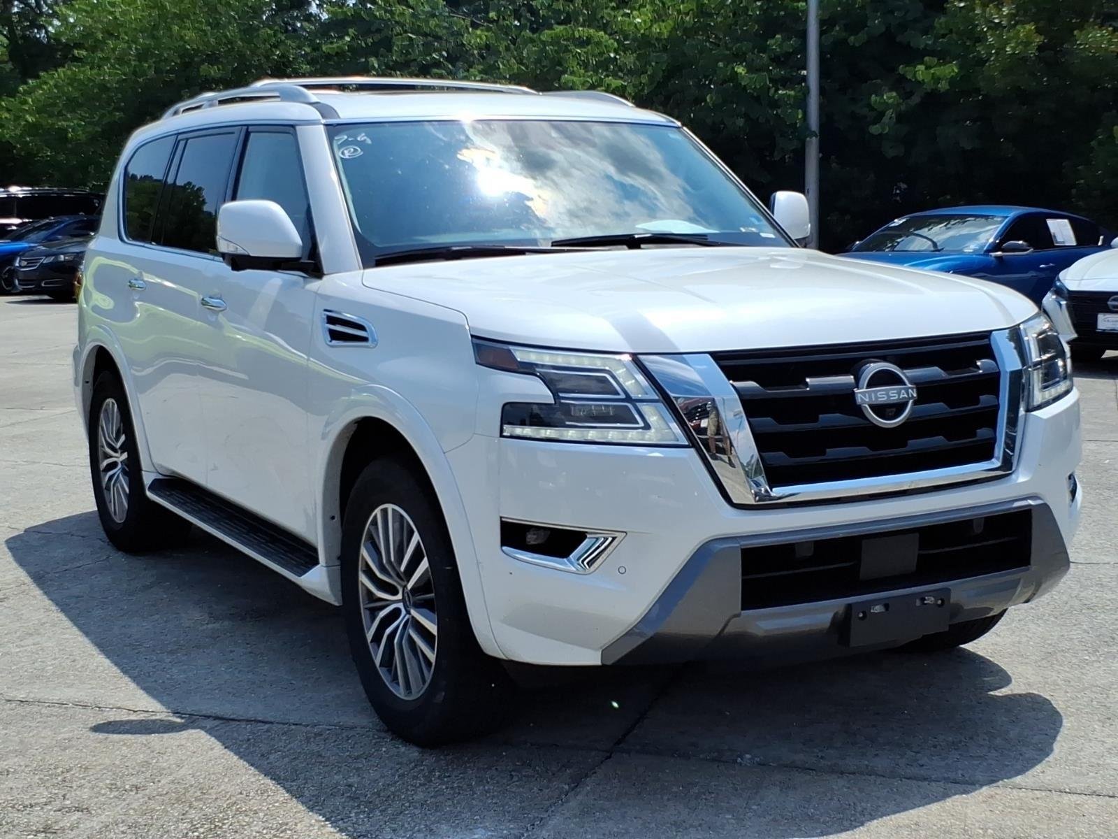 Used 2024 Aspen White Tricoat Nissan SL image 5