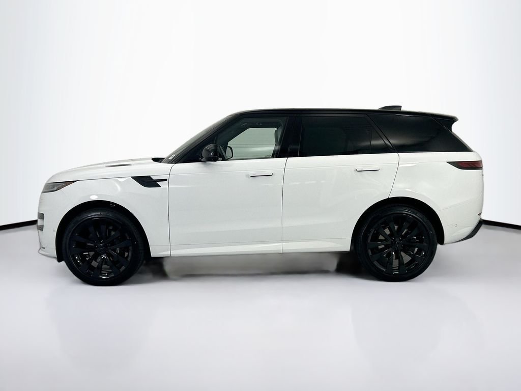New 2026 Fuji White Land Rover Dynamic SE image 8