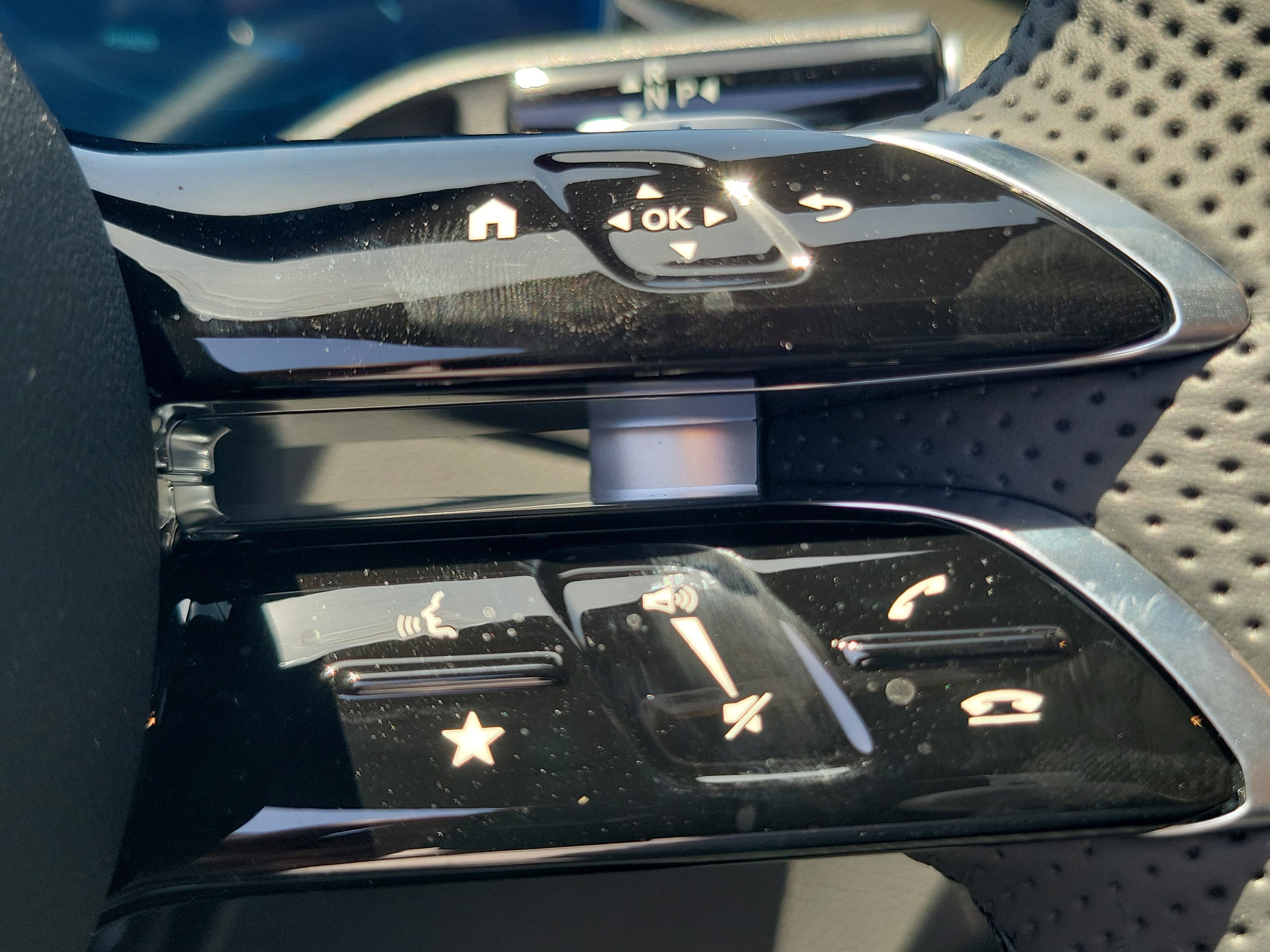 New 2026 Black Mercedes-Benz GLC 300 image 57