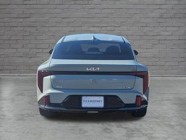 Used 2025 Gray Kia GT-Line image 4