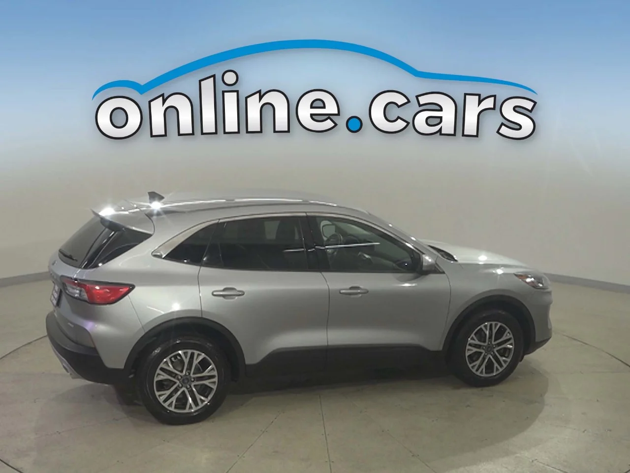 Used 2022 Silver Ford SEL image 4