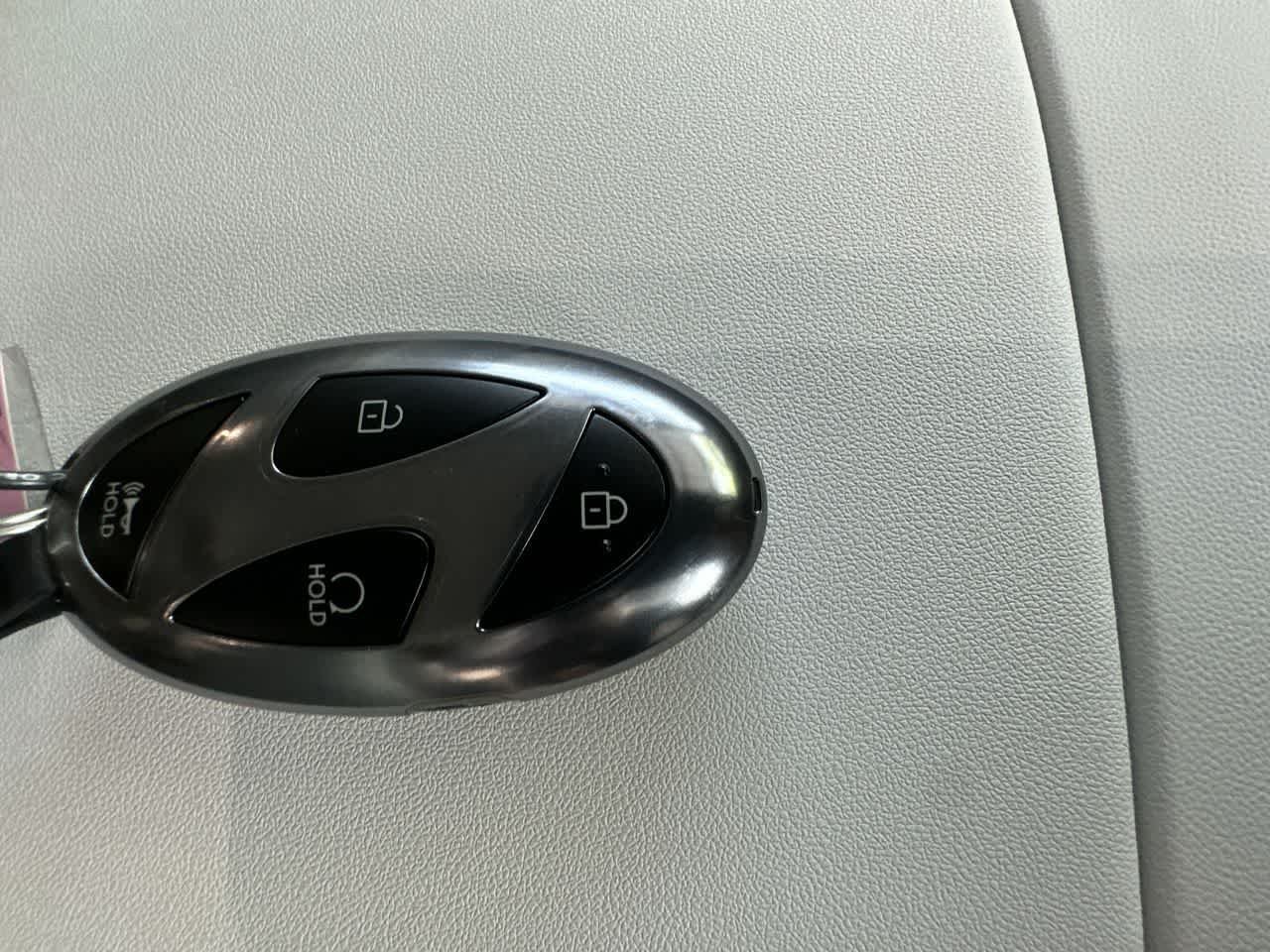 New 2026 Abyss Black Pearl Hyundai SE FWD image 28