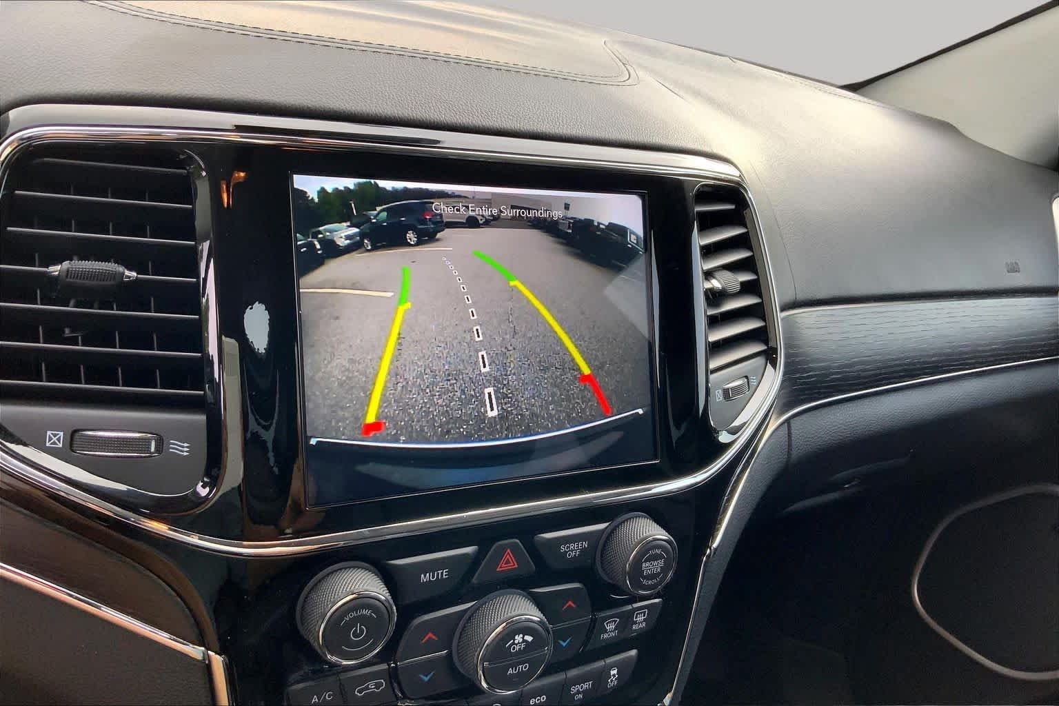 Used 2020 Granite Crystal Metallic Clearcoat Jeep Summit image 28