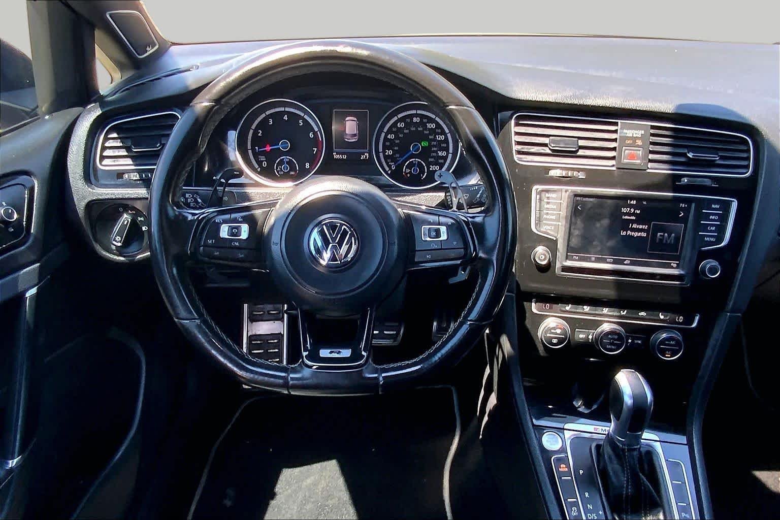 Used 2017 DEEP BLACK PEARL EFFECT Volkswagen  image 6