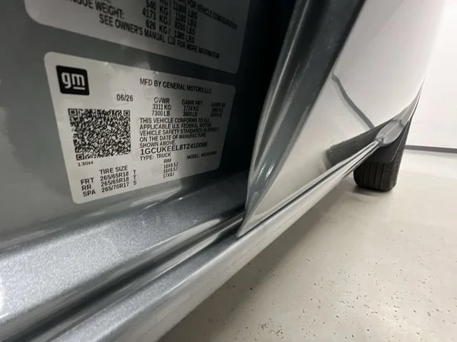 New 2026 Sterling Gray Metallic Chevrolet RST image 35