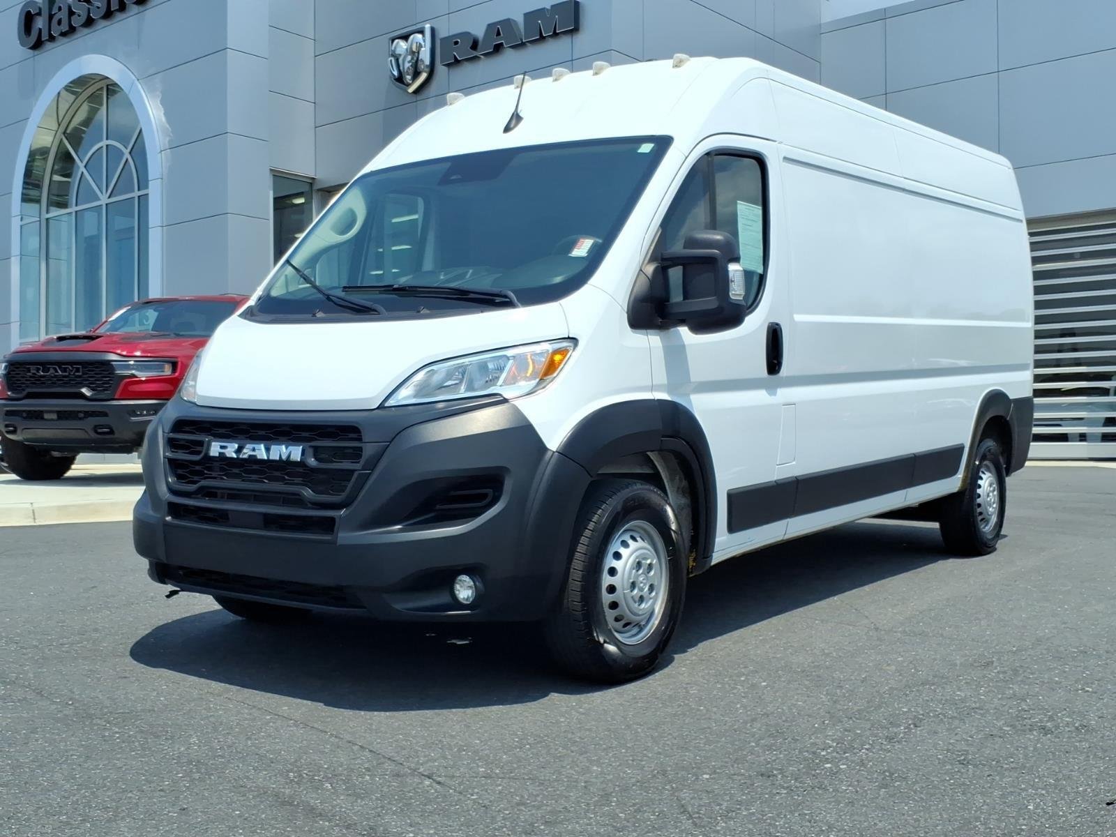 2025 RAM ProMaster Tradesman