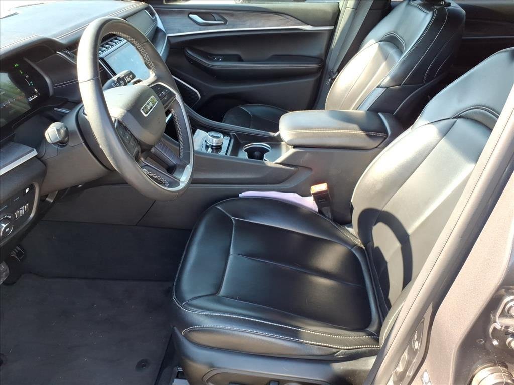 Used 2024 Baltic Gray Metallic Clearcoat Jeep 4xe image 11