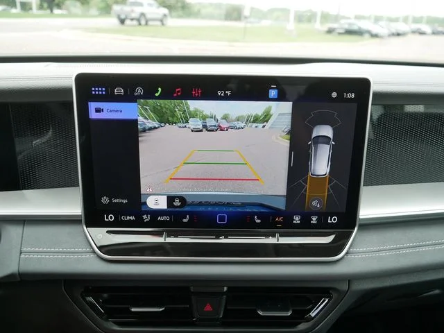 New 2026 White/off-white Volkswagen 2.0T SE image 13
