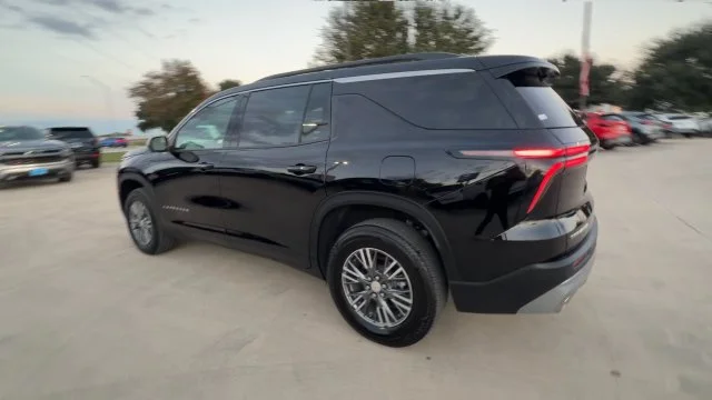 2026 Chevrolet Traverse LT - Photo 6