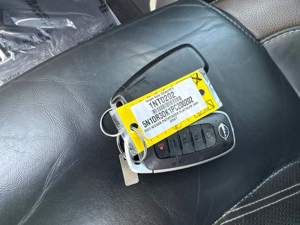 Used 2023 Gray Nissan Platinum image 41