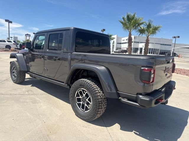 New 2026 Granite Crystal Metallic Clear-Coat Exterior Paint Jeep Rubicon image 3