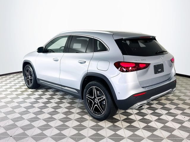 New 2026 Cirrus Silver Metallic Mercedes-Benz GLA 250 image 5