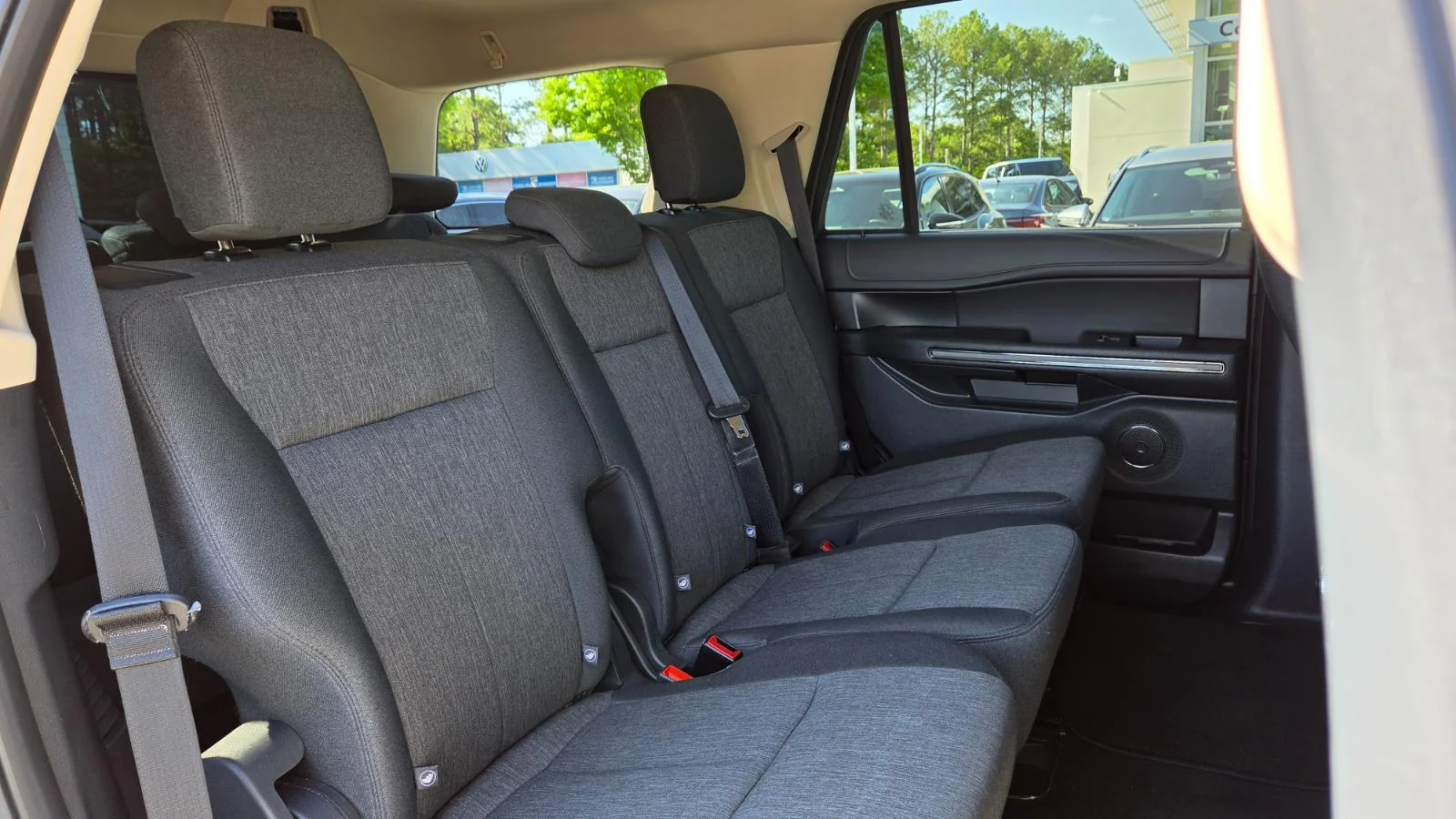 Used 2024 Oxford White Ford XLT image 60