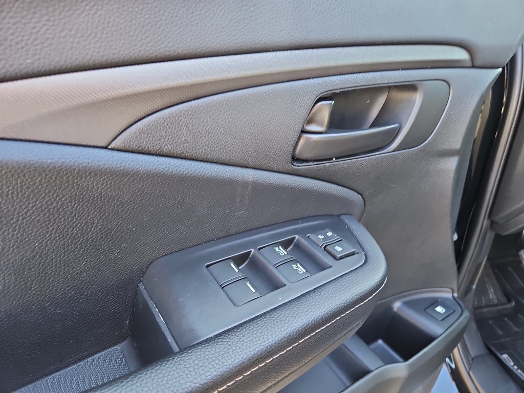 Used 2025 Black Honda Sport image 20