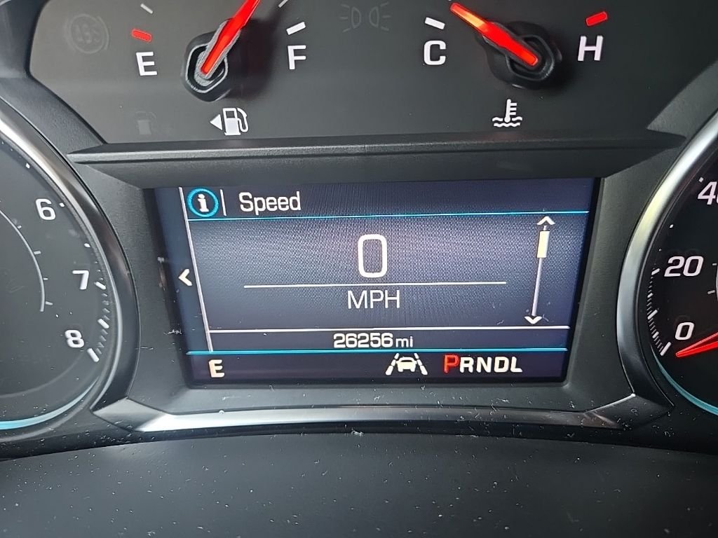 Used 2024 White Chevrolet LT image 5