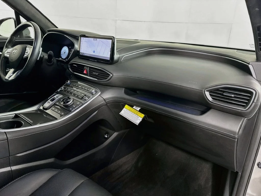 Used 2023 Silver Hyundai Calligraphy image 37