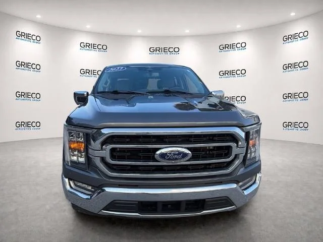 Used 2023 Gray Metallic Ford XLT image 16