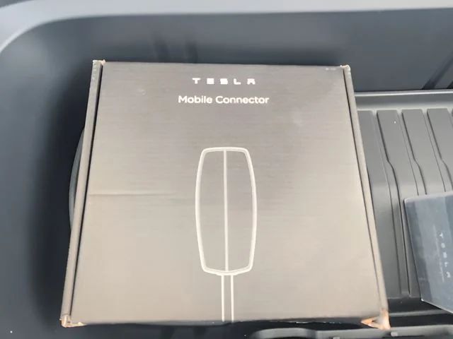 Used 2026  Tesla LONG RANGE image 11