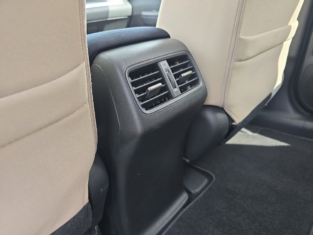 Used 2015  Honda EX image 30