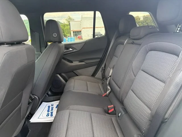2027 Chevrolet Equinox LT - Photo 21