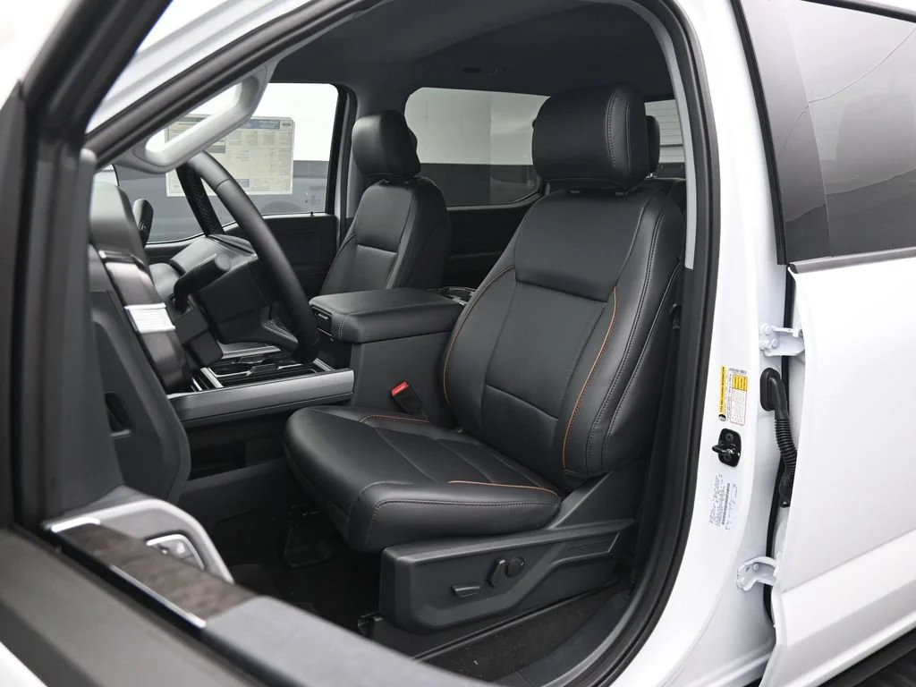 New 2026 Oxford White Ford Lariat image 8