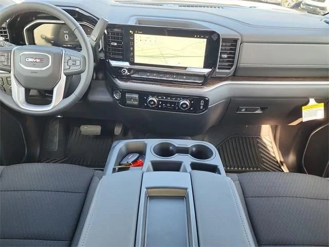 New 2026 White GMC Elevation image 19