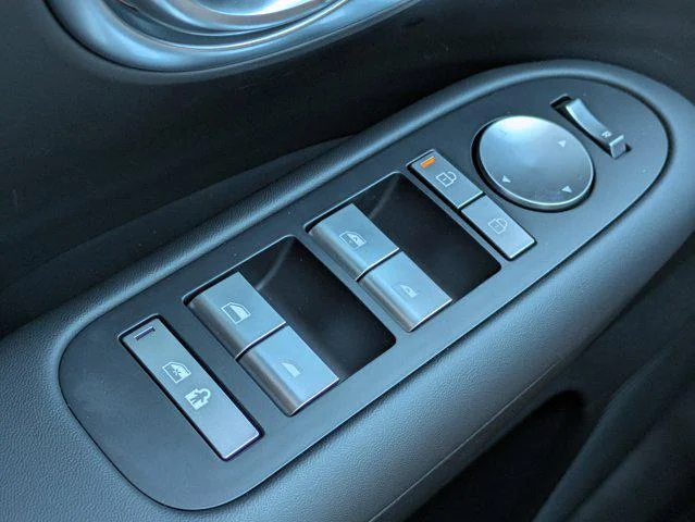 2026 Hyundai IONIQ 9 SE - Photo 23