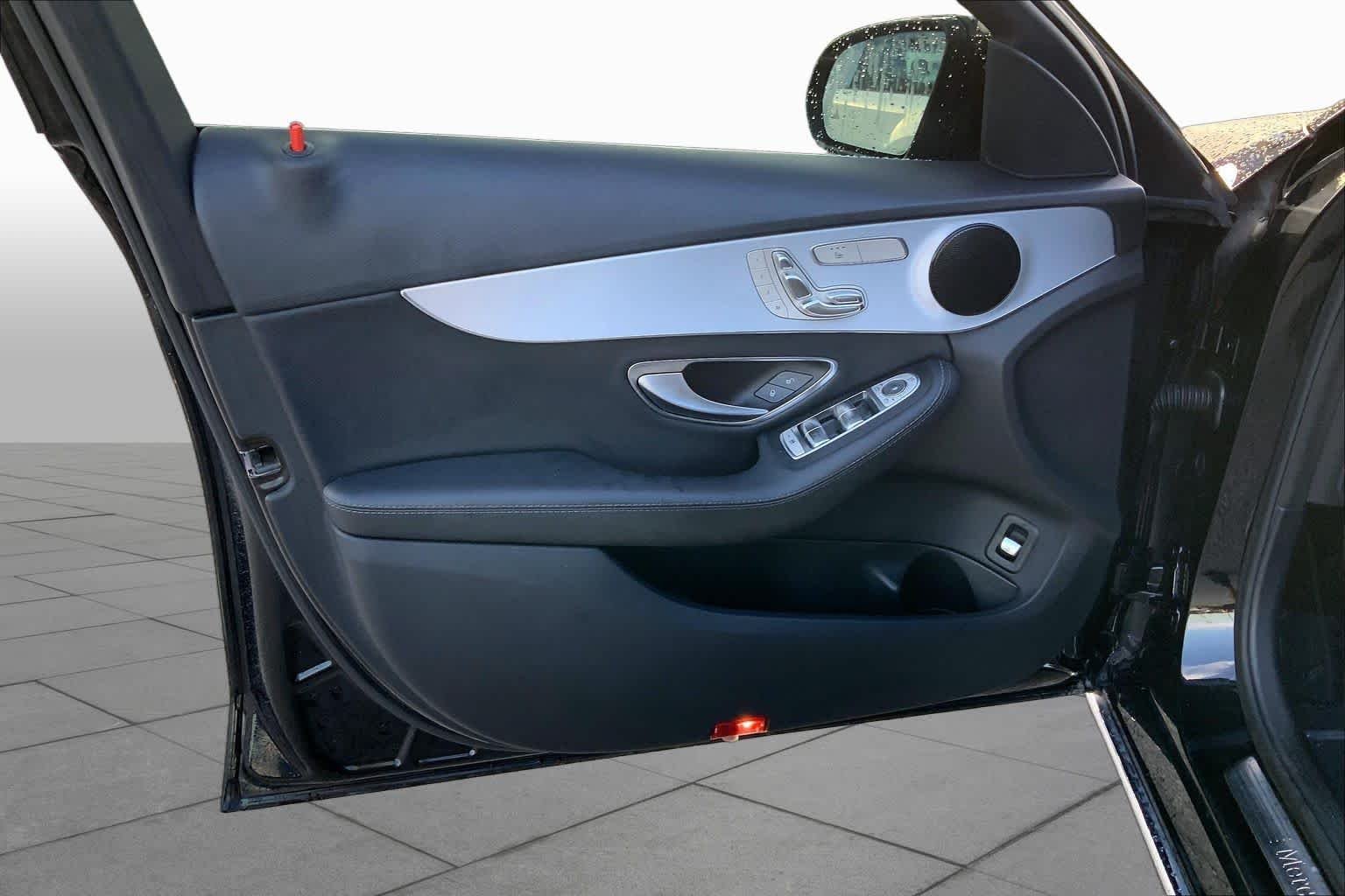 Used 2018 Black Mercedes-Benz C 300 image 22
