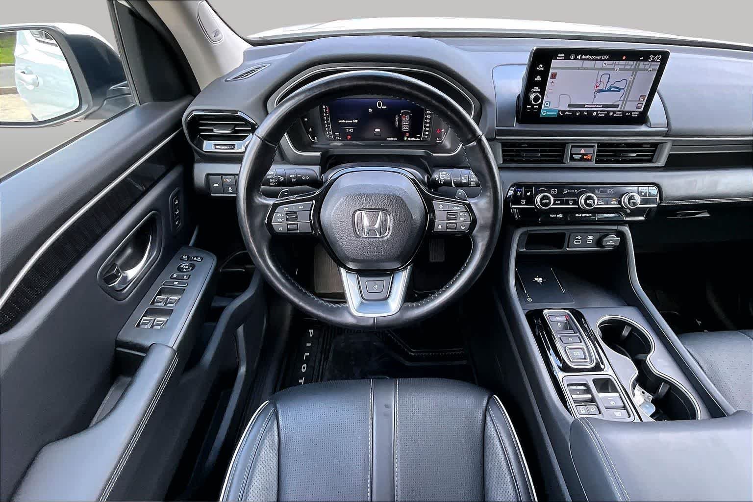 2023 Honda Pilot Elite - Photo 6