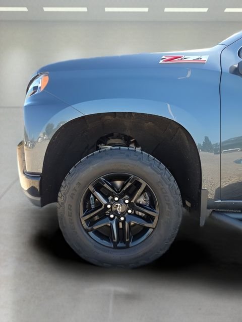 Used 2019 Gray Chevrolet LT Trail Boss image 14
