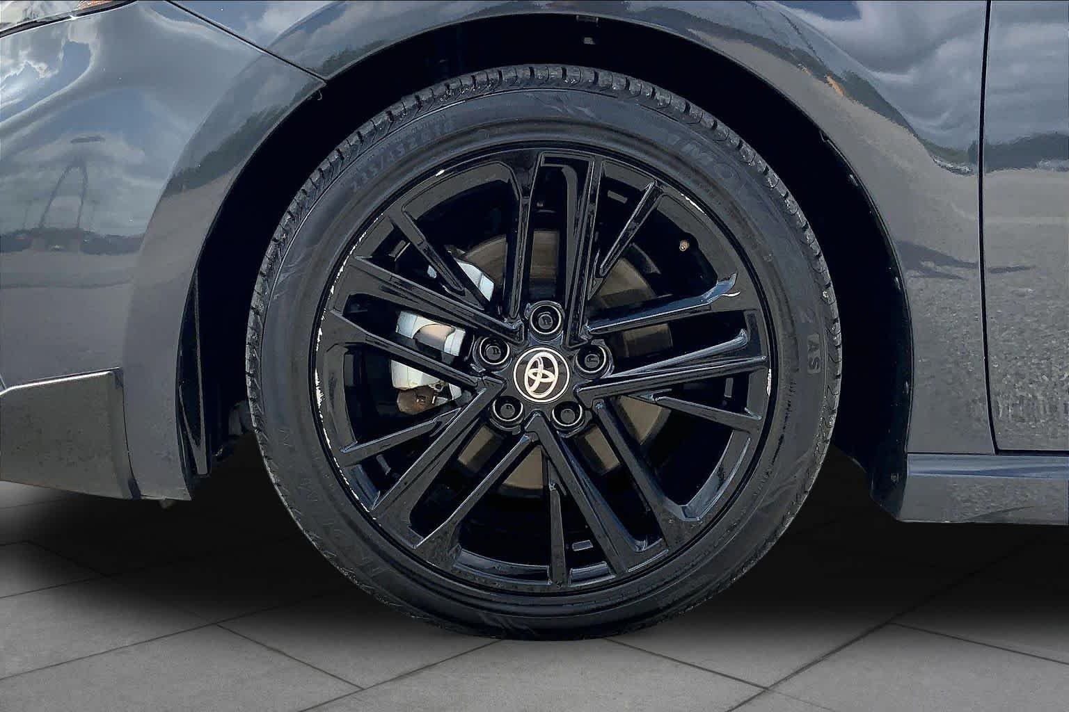 Used 2025 Underground Toyota SE image 11
