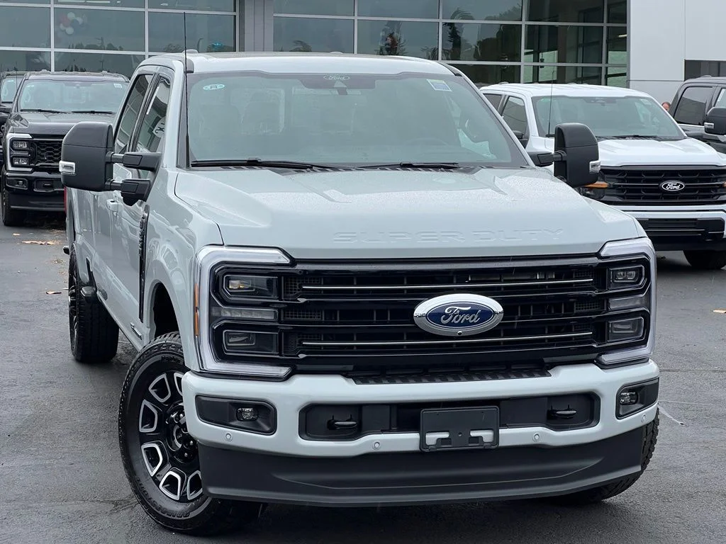 New 2026 Avalanche Ford F-250® Platinum® image 1